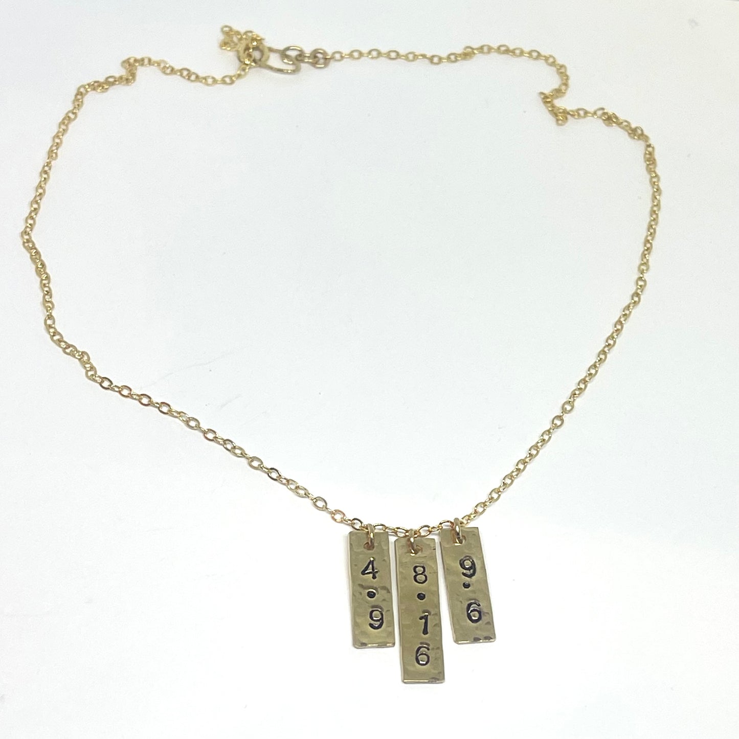 Rectangular 3 bar necklace 