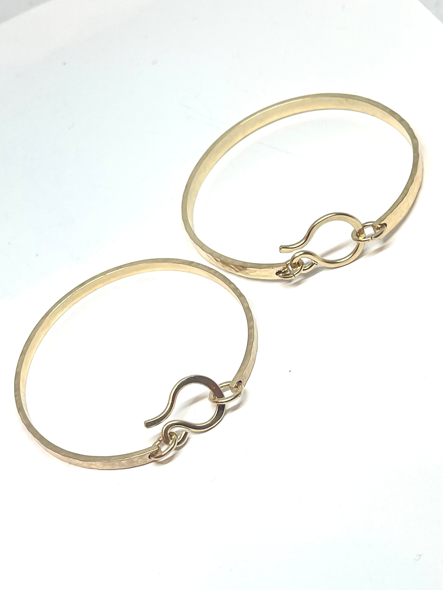 3mm Cuff bangle in 14 karat gold filled