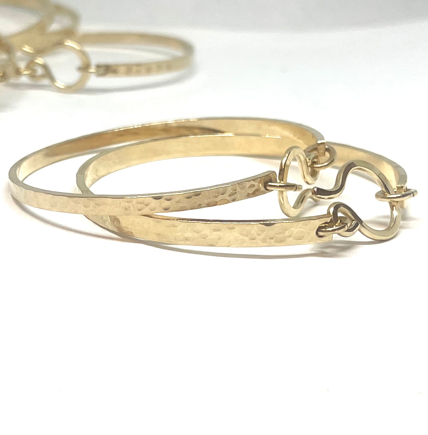 3mm Cuff bangle in 14 karat gold filled